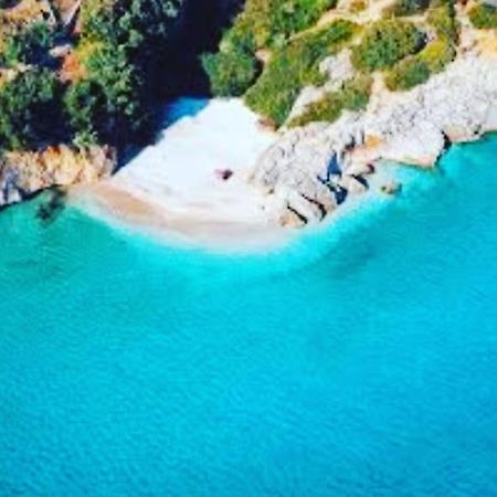 Dim'S Villas Qeparo Buitenkant foto