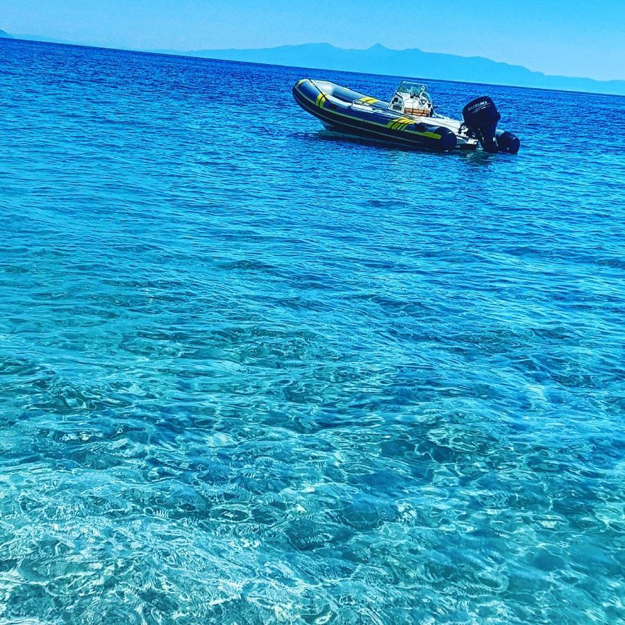 Dim'S Villas Qeparo Buitenkant foto