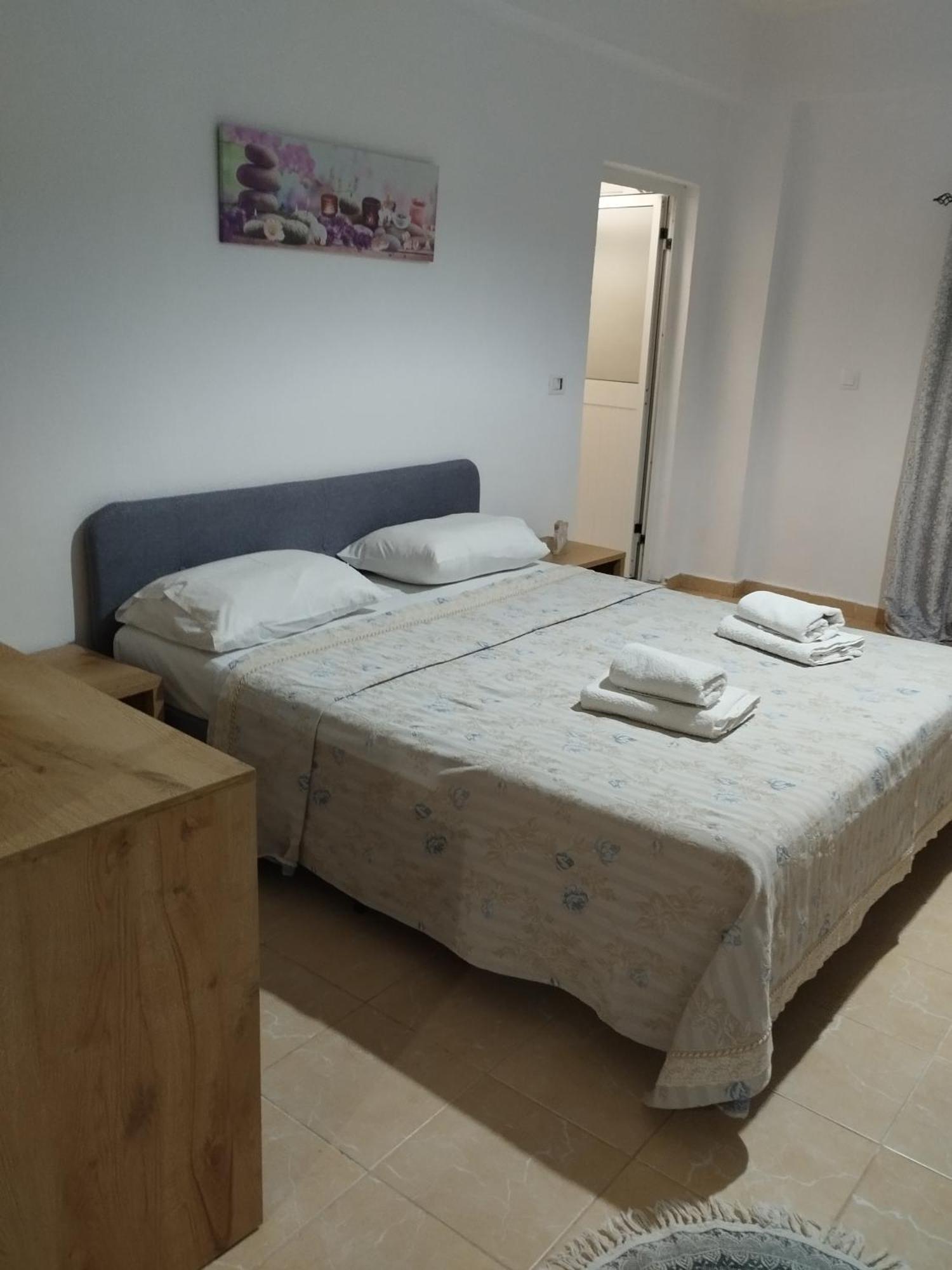 Dim'S Villas Qeparo Buitenkant foto
