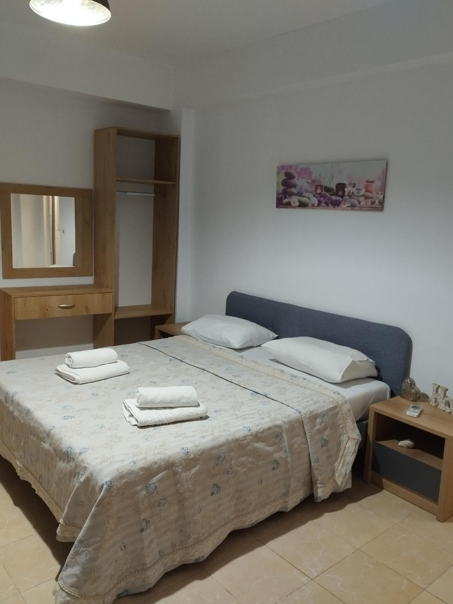 Dim'S Villas Qeparo Buitenkant foto